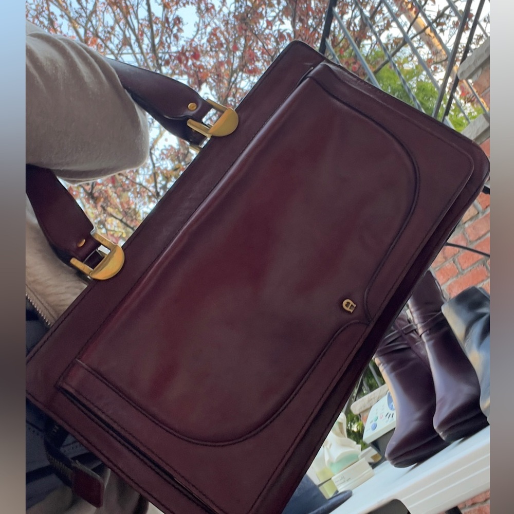 European Genuine Leather Burgundy Bag